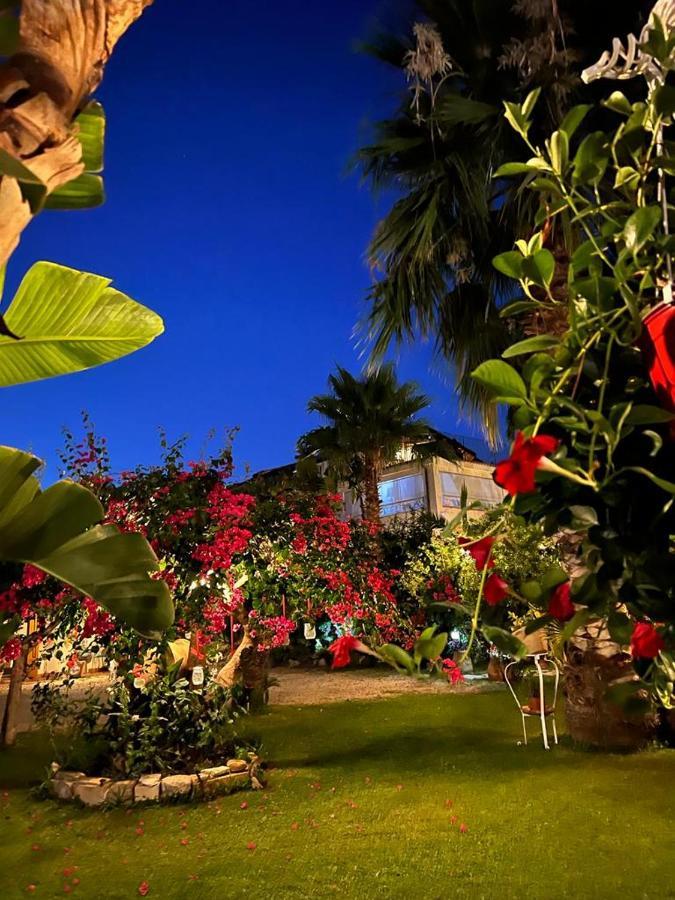 Bed and Breakfast La Capanna Di Giuseppe E Maria Taormina Exterior foto