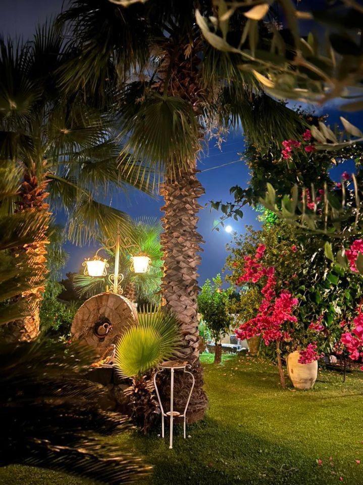 Bed and Breakfast La Capanna Di Giuseppe E Maria Taormina Exterior foto